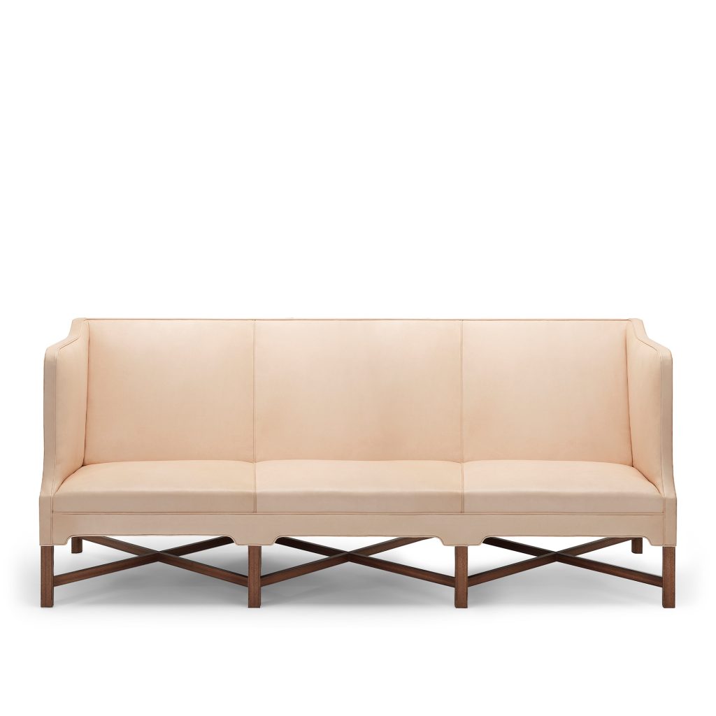 Soffa – KK41181 Soffa med höga sidor Ek Oil Sif 90 – Träfärgad