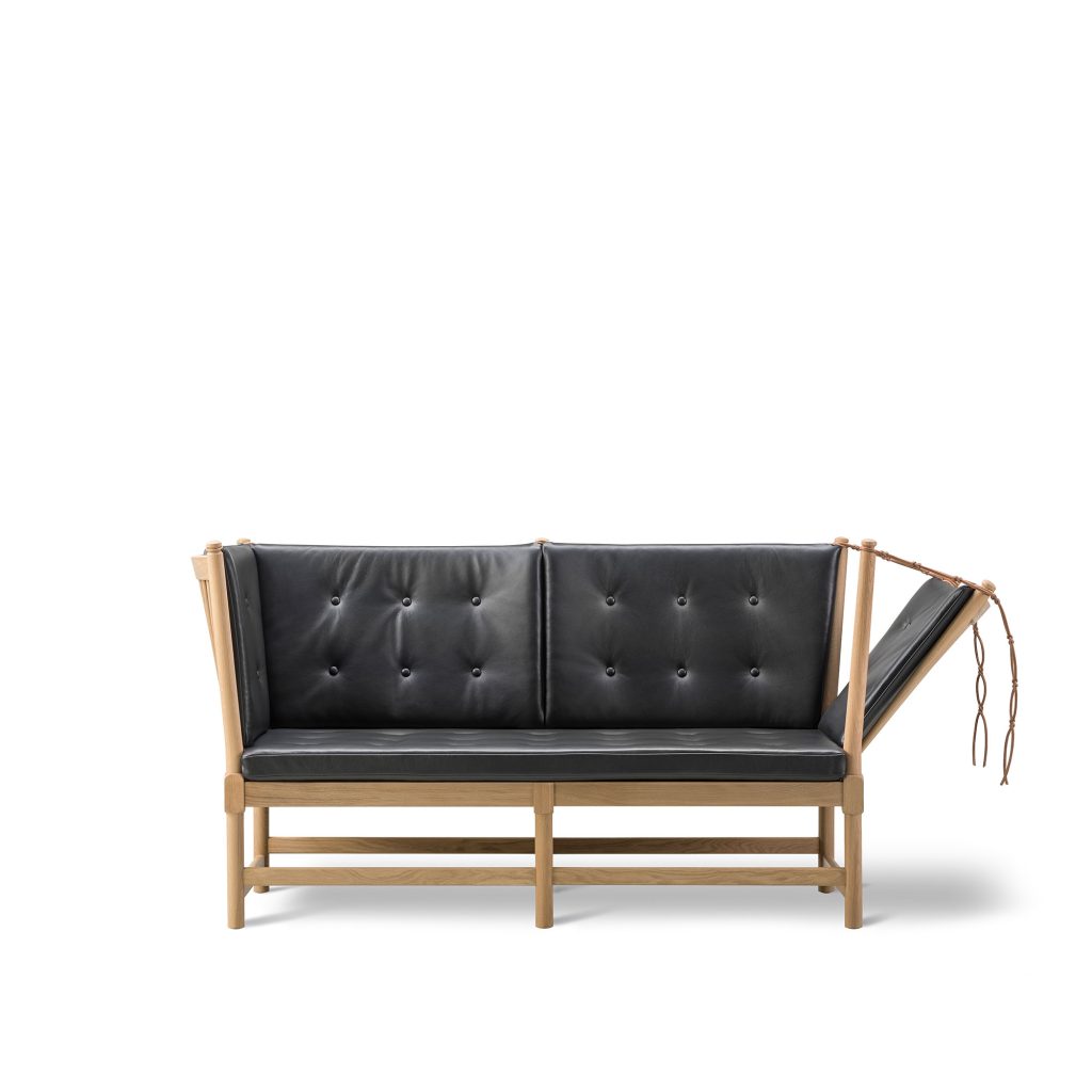 2-sits soffa – The Spoke-Rygg 2-sits, Såpad ek, Omni 301 Svart – Svart
